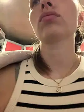 SeducingYoghourt Webcam show
