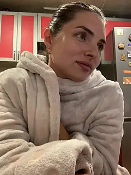 Chat +18 de SeducingYoghourt ao vivo