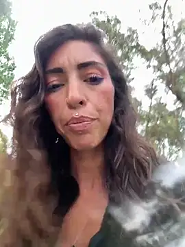 Lalla_Amani Show in webcam