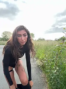 Lalla_Amani's Live XXX Chat