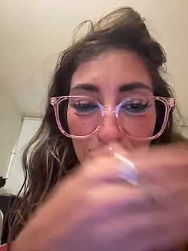 Chat +18 de Lalla_Amani ao vivo