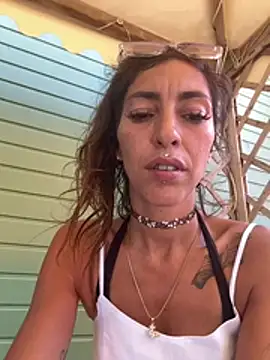 Lalla_Amani Show in webcam