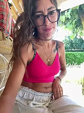 Sala de chat en directo de Lalla_Amani