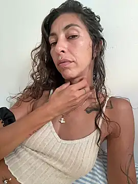 XXX chat uživo modela Lalla_Amani