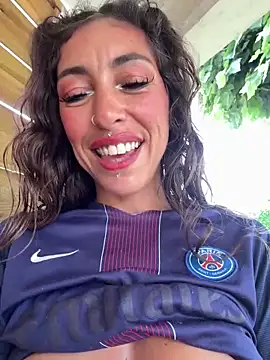Lalla_Amani Chat XXX in diretta