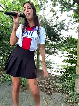 Czat XXX na żywo – Lalla_Amani