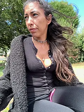 Lalla_Amani 在線直播表演