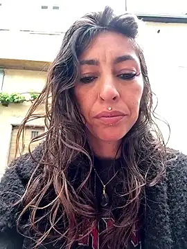 Lalla_Amani Chat XXX in diretta