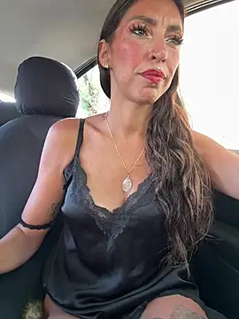Lalla-Amani Webcam-Show