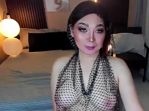 iSuckMyHardCock Adlı Modelin Web Kamerası Şovu