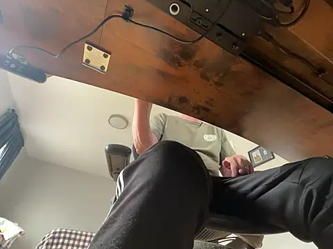 AugWest69 Webcam show