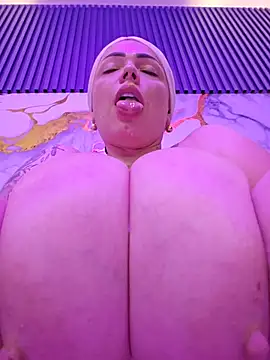 natalygolden69 网络视讯表演