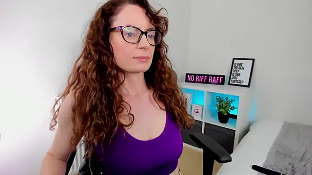 LucieWinters_UK's Webcam Show