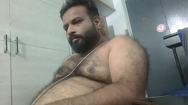 sura11311 Show Webcam