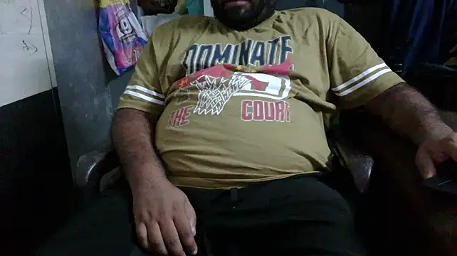 sura11311 Webcam-Show
