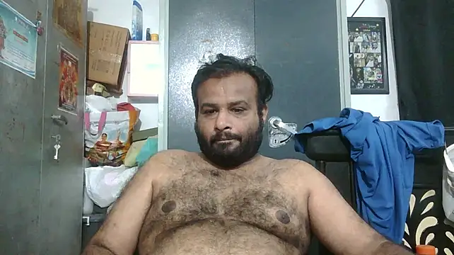Show modela sura11311 na web-kameri