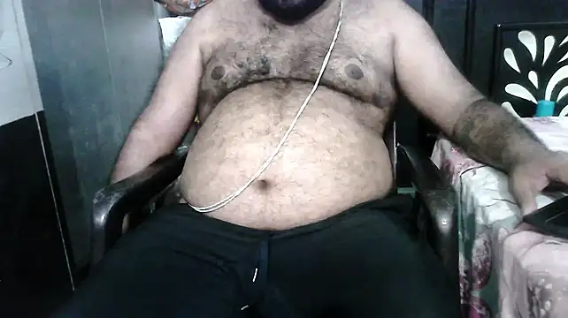 sura11311 Webcam-Show