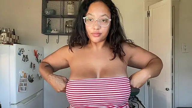 dreamyriri Шоу с уебкамера