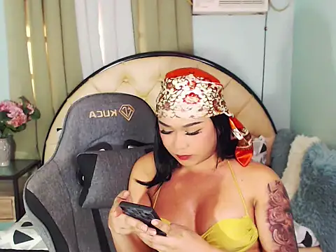 SexxyTsLoverr 웹캠 쇼