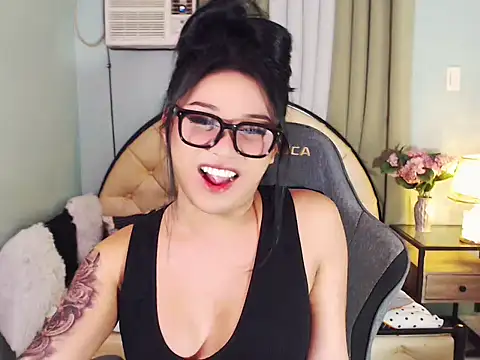 Show de SexxyTsLoverr na webcam
