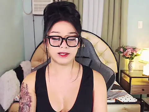 SexxyTsLoverr Show Webcam