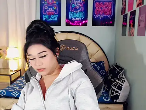 SexxyTsLoverr ওয়েবক্যাম শো