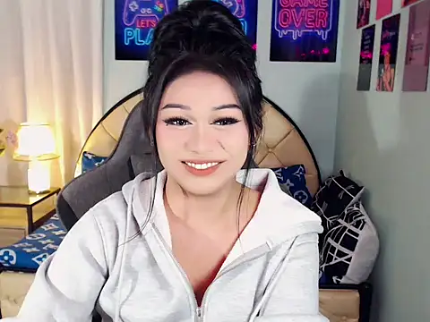 SexxyTsLoverr's Webcam Show