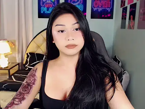 Show de SexxyTsLoverr na webcam