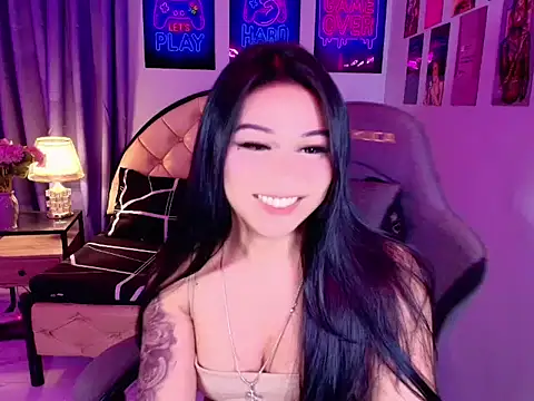 Show de SexxyTsLoverr na webcam