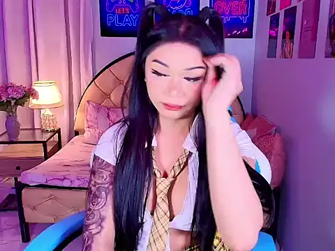 SexxyTsLoverr's Webcam Show