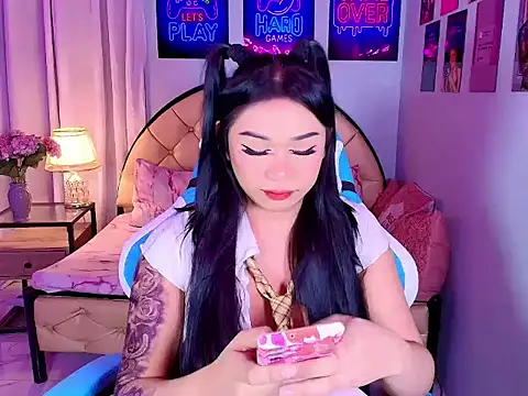 Вебкам-шоу SexxyTsLoverr