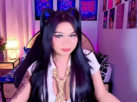 SexxyTsLoverr Шоу с уебкамера