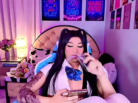 SexxyTsLoverr 웹캠 쇼