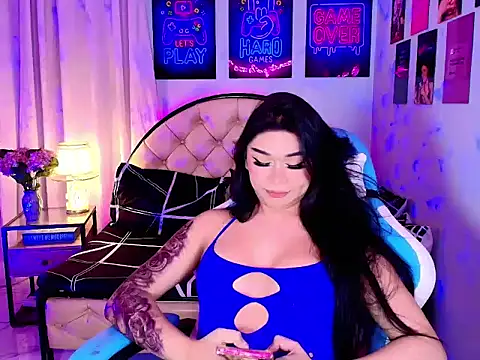 SexxyTsLoverr Webcam show