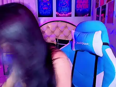 Pertunjukan Kamera Web SexxyTsLoverr