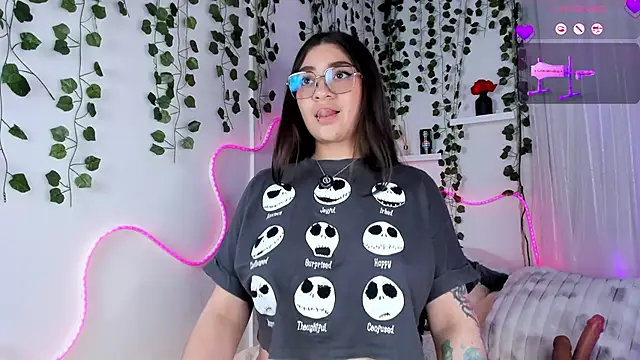 Samii_Evans 现场XXX聊天