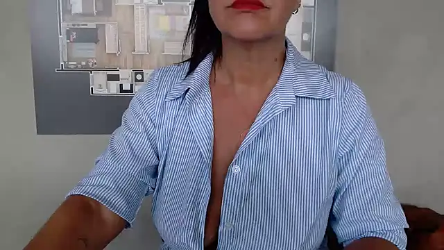 Show de Lindagoddess75 na webcam