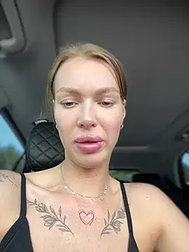 Pertunjukan Kamera Web Emma_Catt