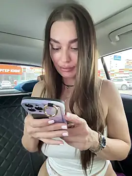 Emma_Catt 即時 XXX 聊天