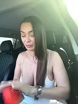 צ'אט XXX בשידור חי של Emma_Catt
