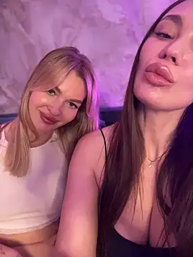 Emma_Catt Show in webcam