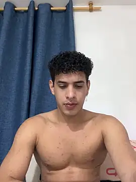 Roronoa__Zoro ওয়েবক্যাম শো