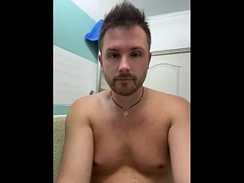Show modela MartinBrandon na web-kameri