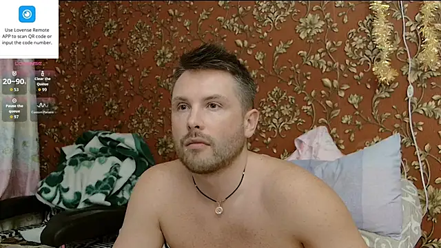 Show modela MartinBrandon na web-kameri