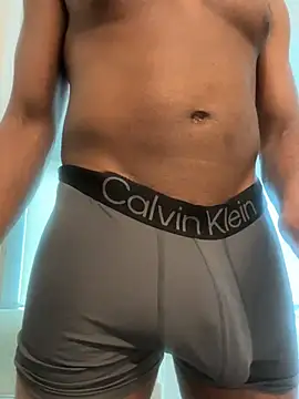 KING-LEO-BBC Show in webcam