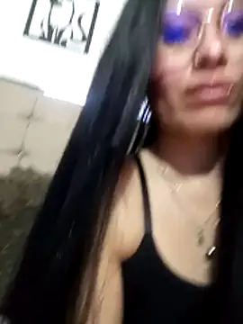 Tania_mature: απευθείας συνομιλία ΧΧΧ