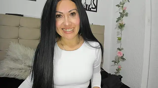 Tania_mature's Live XXX Chat