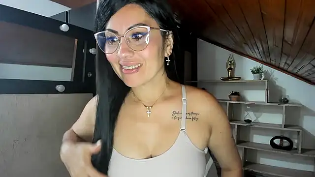Chat XXX ao vivo de Tania_mature