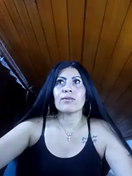 دردشة Tania_mature الجنسية المباشرة