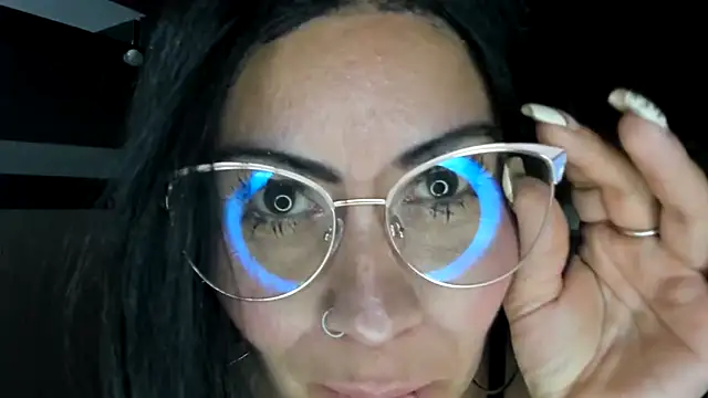 Tania_mature Adlı Modelin Canlı XXX Sohbeti